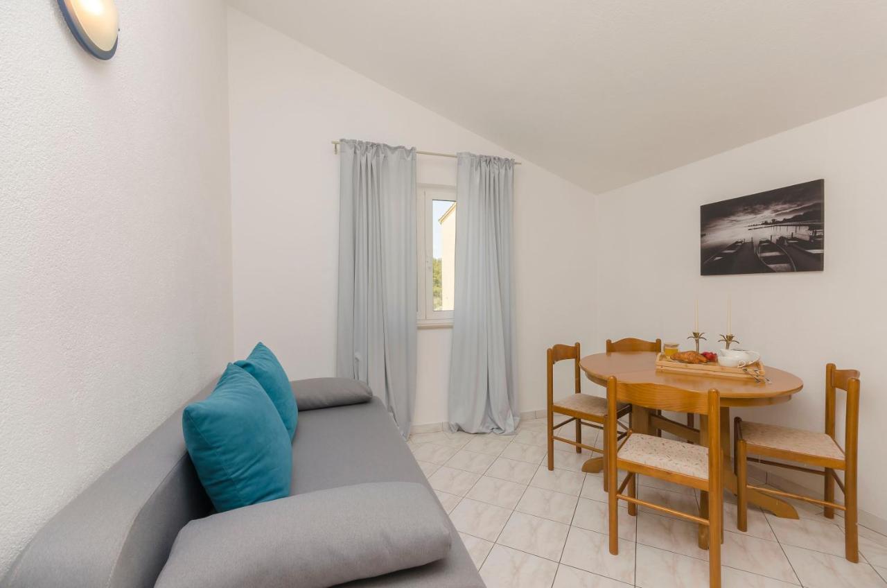 Apartments Anton Vodice Esterno foto