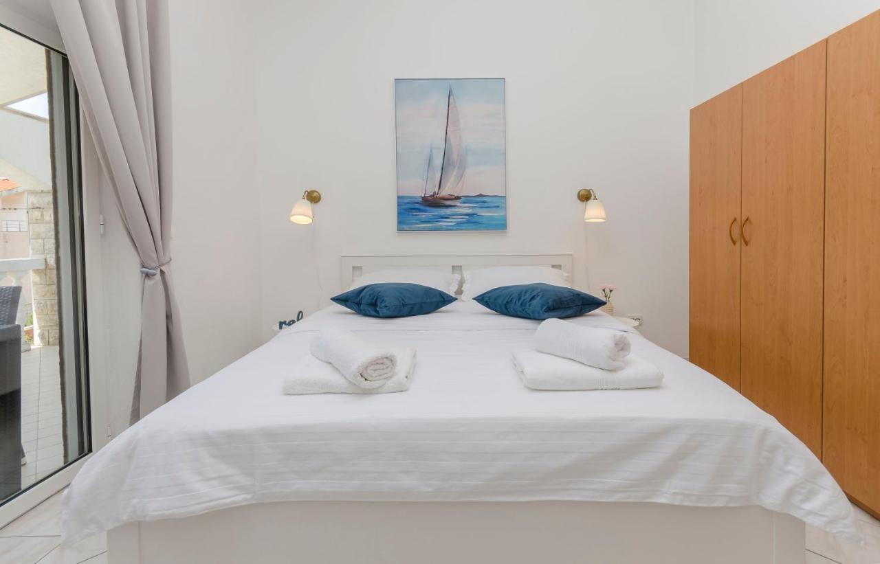 Apartments Anton Vodice Esterno foto