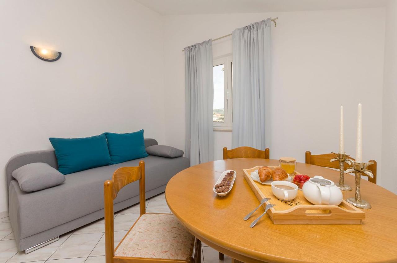 Apartments Anton Vodice Esterno foto