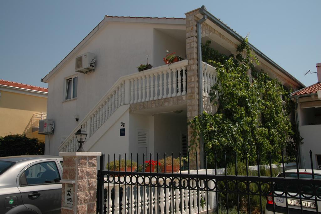 Apartments Anton Vodice Esterno foto